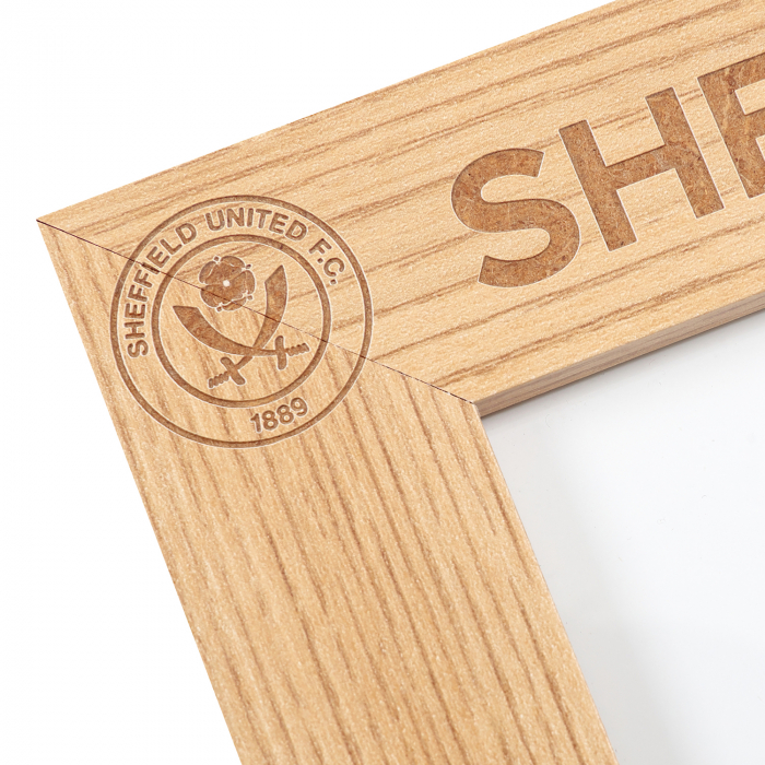 Crest Landscape Frame