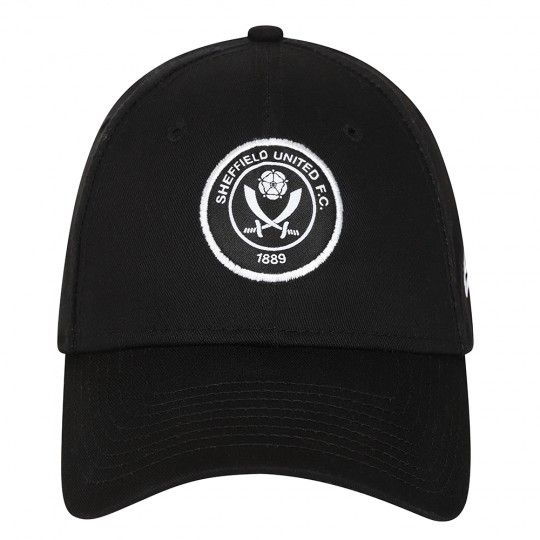 Crest New Era 940 Cap Black
